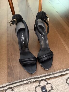 Brooke sandals by Kenneth Cole